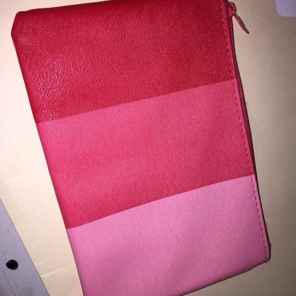 3 Ipsy bags - Picture 3 of 6